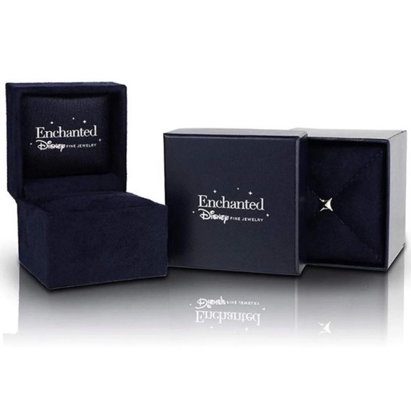 Enchanted Disney Frozen Natural Diamond Ring
